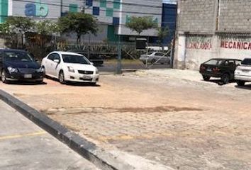 Terreno Comercial en  Mariana De Jesús, Belisario Quevedo, Quito