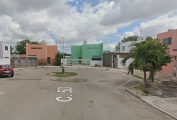 Casa en  Calle 5, Paseos De Pensiones, Mérida, Yucatán, México