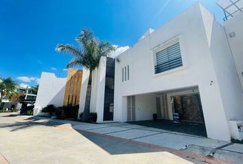 Casa en fraccionamiento en  Rincón De La Montaña, Morelia, Michoacán