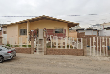 Casa en  San Agustín, Costa Azul, Ensenada, Baja California, México