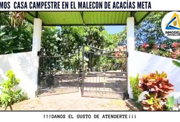 Villa-Quinta en  Al Malecon Turístico, Acacías, Meta, Colombia