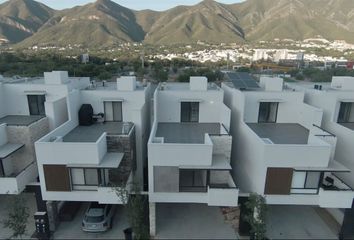Casa en fraccionamiento en  Montellán Residencial, Carretera Nacional, Sin Nombre De Colonia 52, Monterrey, Nuevo León, México