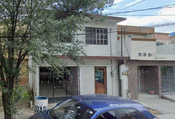 Casa en  Paseo De La Montaña 533, Paseo Del Prado, Ciudad Benito Juárez, Nuevo León, México