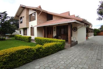 Hacienda-Quinta en  San Antonio, Quito, Ecu