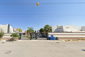 Casa en fraccionamiento en  Porton Loto, Sin Nombre De Colonia 16, Torreón, Coahuila De Zaragoza, México