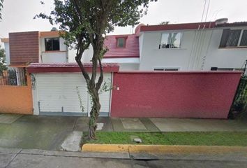 Casa en  Blvrd Valle Dorado, Valle Dorado, Tlalnepantla De Baz, Estado De México, México
