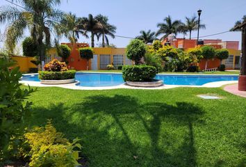 Casa en condominio en  Tezoyuca, Emiliano Zapata, Morelos