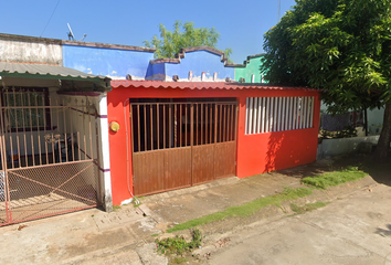 Casa en  Ciudad Olmeca, Coatzacoalcos, Veracruz, México