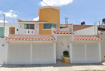 Casa en  C. Del Puente De Alvarado 231, Carretas, Santiago De Querétaro, Querétaro, México