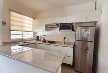 Casa en  Selva Escondida Residencial, Avenida De Las Palmas, Puerto Morelos, Quintana Roo, México