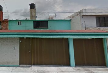 Casa en  Ciruelos 101, Mz 034, Casa Blanca, 52175 Metepec, Méx., México