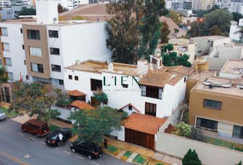 Casa en  Avenida Nicolas De Rivera 347, San Isidro, Perú