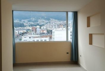 Departamento en  Av. 10 De Agosto & Avenida Eloy Alfaro, Quito, Ecuador