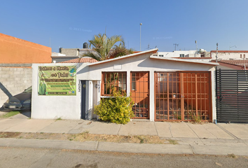 Casa en  Parque Cimatario, El Garambullo, 76115 Santiago De Querétaro, Qro., México