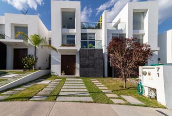 Casa en fraccionamiento en  El Refugio, Querétaro, México