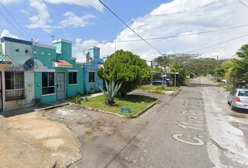 Casa en  Villas Otoch, 3ra. Los Olmos Sm 227, Cancún, Quintana Roo, México