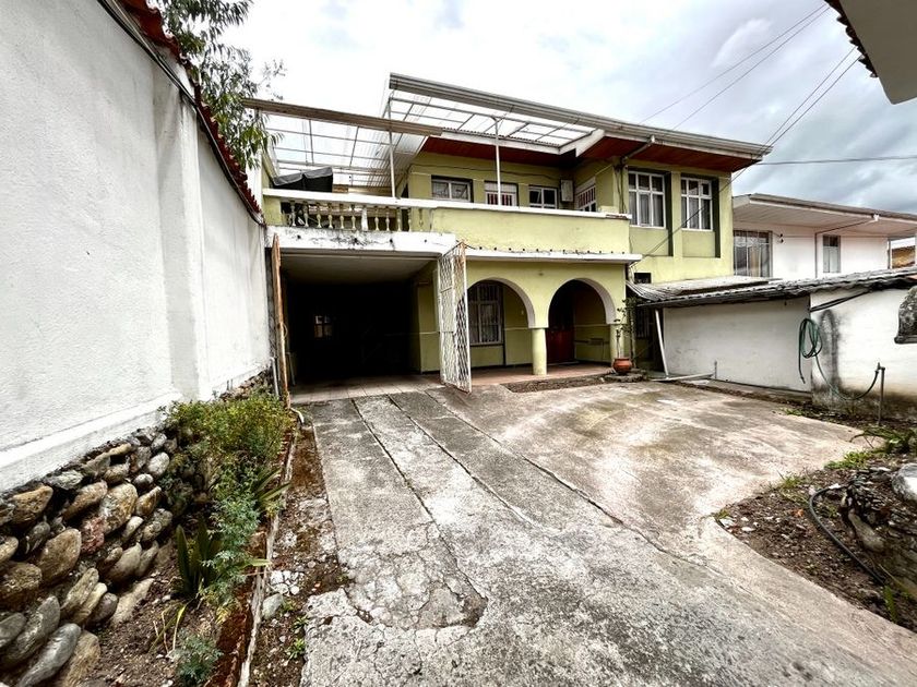 Casa en venta Bellavista, Cuenca, Ecuador