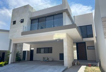 Casa en  La Joya Privada Residencial, Sin Nombre De Colonia 51, Monterrey, Nuevo León, México