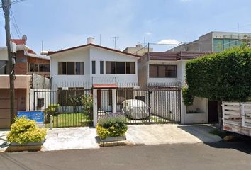 Casa en  Paseo De Los Nogales, Paseos De Taxqueña, Ciudad De México, Cdmx, México