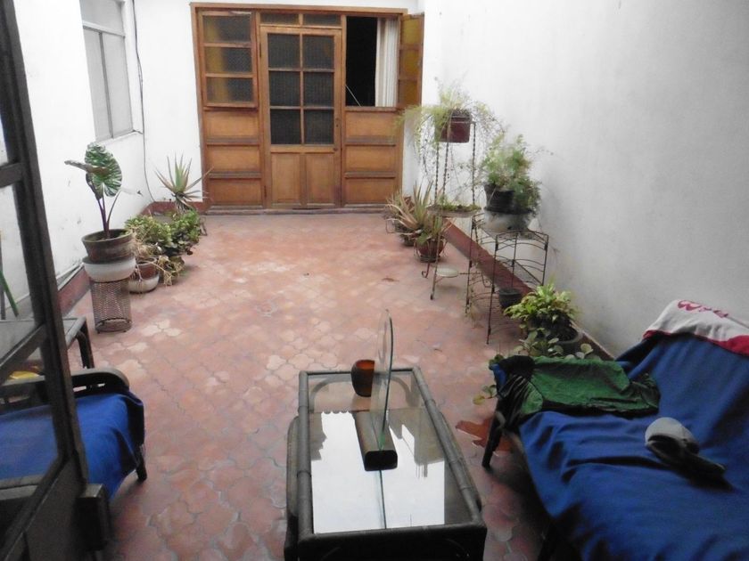 Casa en venta Manuel Irribarren 330, Miraflores, Perú