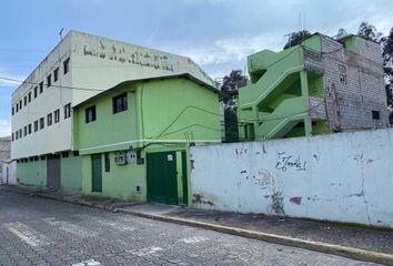Casa en  Avenida San Francisco De Rumihurco & Oe7a, Quito, Ecuador