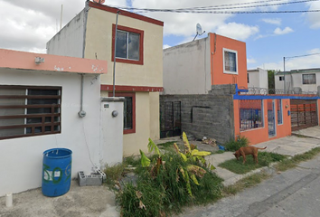 Casa en  Inca 630, Residencial Zirandaro, 67277 Cdad. Benito Juárez, N.l., México