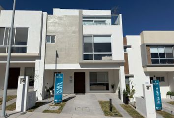 Casa en  Boulevard Paseos De Zakia, Zakia, El Marqués, Querétaro, 76269, Mex