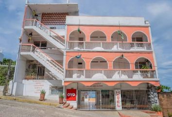 Edificio en  Av Adolfo López Mateos, Las Playas, Acapulco, Guerrero, México