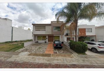 Casa en  Lago Pom, Cumbres Del Lago, Juriquilla, Querétaro, México