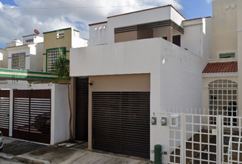 Casa en  Calle Cataluña Sm 41, Cancún, Quintana Roo, México