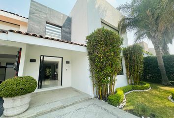 Casa en condominio en  El Campanario, Santiago De Querétaro, Querétaro, México