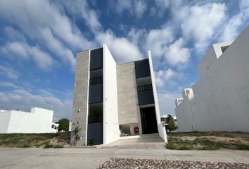 Casa en condominio en  St. Angelo Residence, Avenida Eugenio Garza Sada, Aguascalientes, México