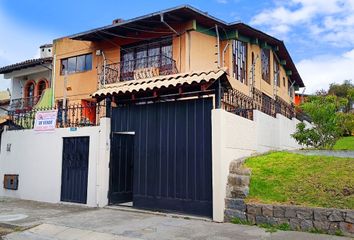 Casa en  Calle N48c 2-127, Quito, Ecu