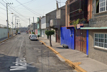 Casa en  San Mateo, Jose Vicente Villada, Nezahualcóyotl, Estado De México, México