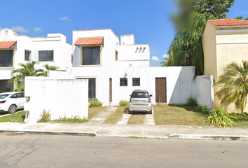 Casa en  Calle 13h 701, Mérida, Yucatán, México