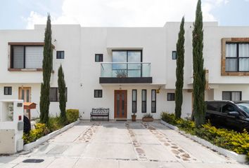 Casa en fraccionamiento en  El Canto, Zibatá, Querétaro, México