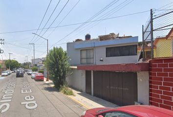 Casa en fraccionamiento en  Sindicato Mexicano De Electricistas 37, Mz 022, Hab Valle Del Paraiso, 54060 Tlalnepantla, Méx., México