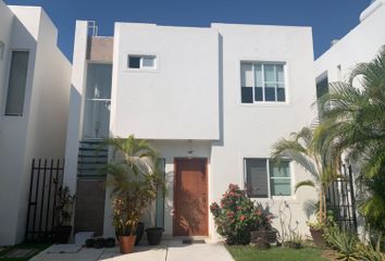Casa en fraccionamiento en  Las Moras, Villa Del Sol, Puerto Vallarta, Jalisco, México