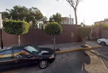 Departamento en  Cinematografistas, El Vergel, 09880 Ciudad De México, Cdmx, México
