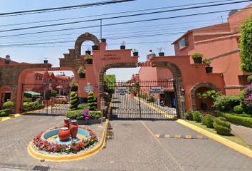 Casa en fraccionamiento en  Cruz De Cristo 10, Santa Cruz Del Monte, Naucalpan, Estado De México, México