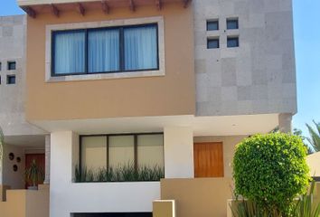 Casa en condominio en  Valle De Castilla, Valle De Las Palmas, Naucalpan De Juárez, Estado De México, México