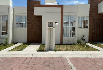 Casa en fraccionamiento en  Prado San Miguel, Avenida San Diego, San Miguel Contla, Esmeralda, San Miguel Contla, Tlaxcala, México