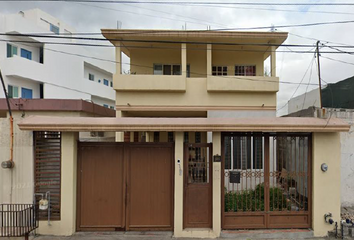 Casa en  Pedro Galindo 109, Lomas Del Roble 1er Sector, 66450 San Nicolás De Los Garza, N.l., México