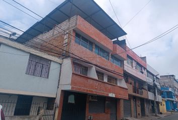 Casa en  César Endara & Camilo Echanique, Quito, Ecuador