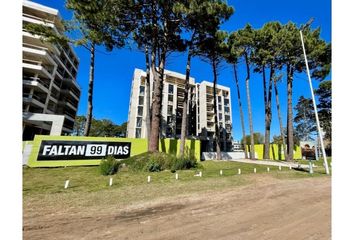 Departamento en  Avenida Arquitecto Jorge Bunge 1801-1949, Pinamar, B7167, Buenos Aires, Arg