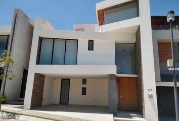 Casa en  Boulevard De Los Volcanes, Lomas De Angelópolis, Puebla, México