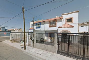 Casa en  Bosque De California, Hacienda Del Bosque, Mexicali, Baja California, México