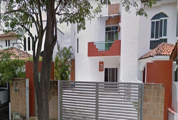 Casa en fraccionamiento en  Flamingos, Marina Vallarta, Puerto Vallarta, Jalisco, México
