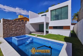 Casa en  Fraccionamiento Real De Oaxtepec, Morelos, México
