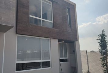 Casa en  Paseos De Zakia Poniente, Querétaro, México